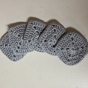 NWOT Hand crocheted dish scrubbies.  Set of 5.  Gray